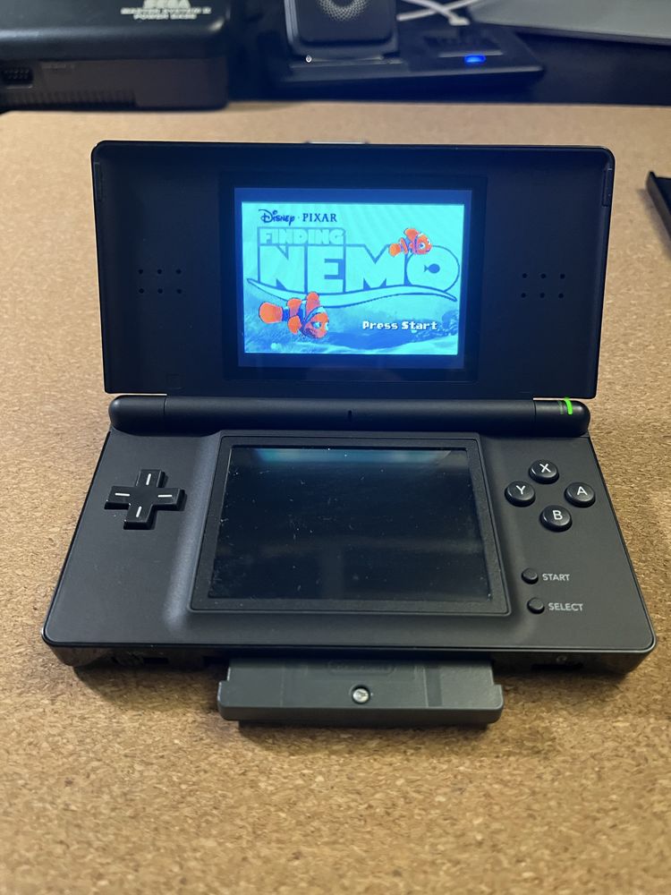 Gra Finding Nemo Gameboy GBA
