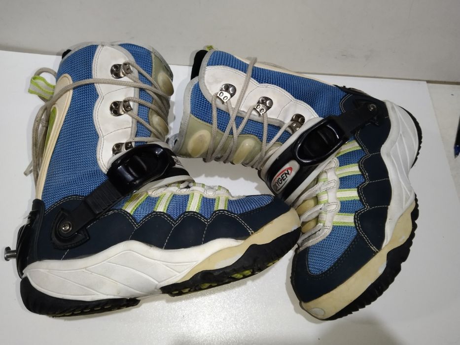 Buty snowboardowe agresywne  OXYGEN rozmiar 39