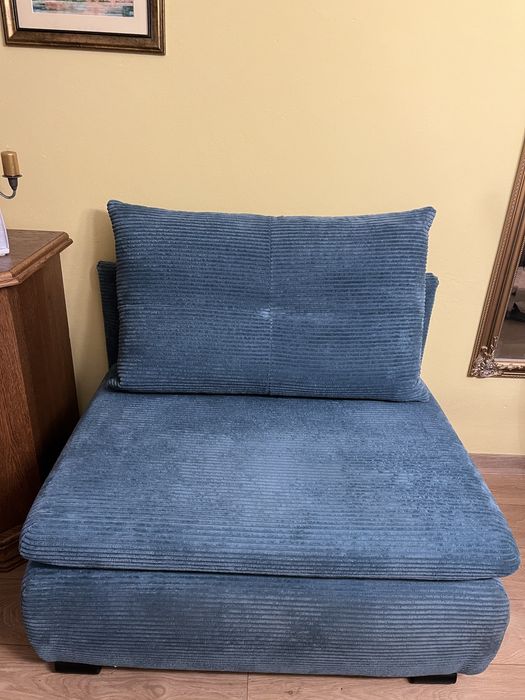 2 fotele z funkcją spania oraz z pojemnikiem na pościel