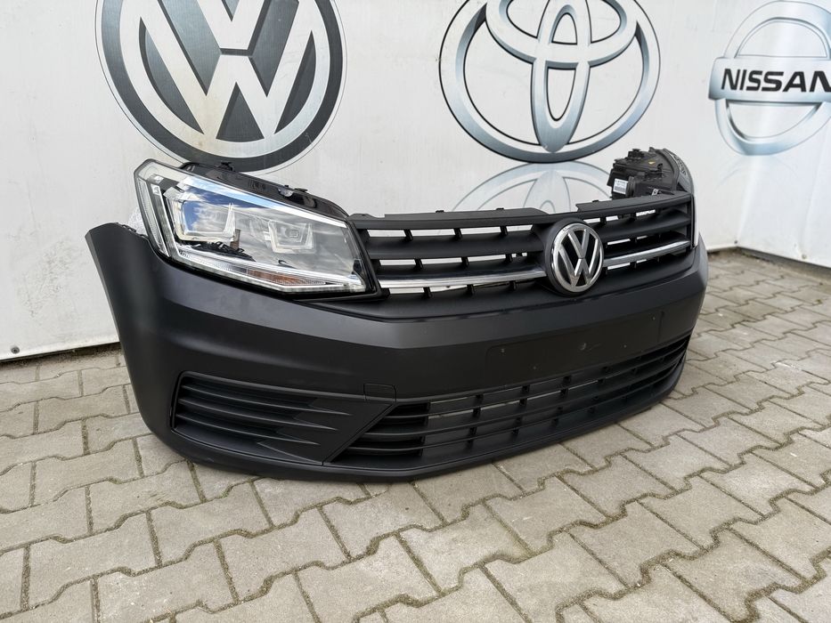 Бампер передній (фара ліхтар )VW Caddy Кадді 2K5 15-20р. шрот