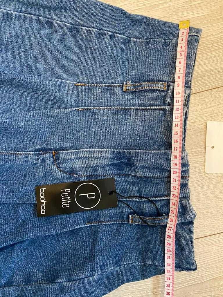 Spodnie damskie jeansy nowe Boohoo rozmiar XXS/XS