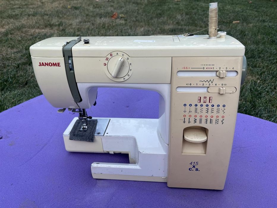 Швейна машинка Janome 415