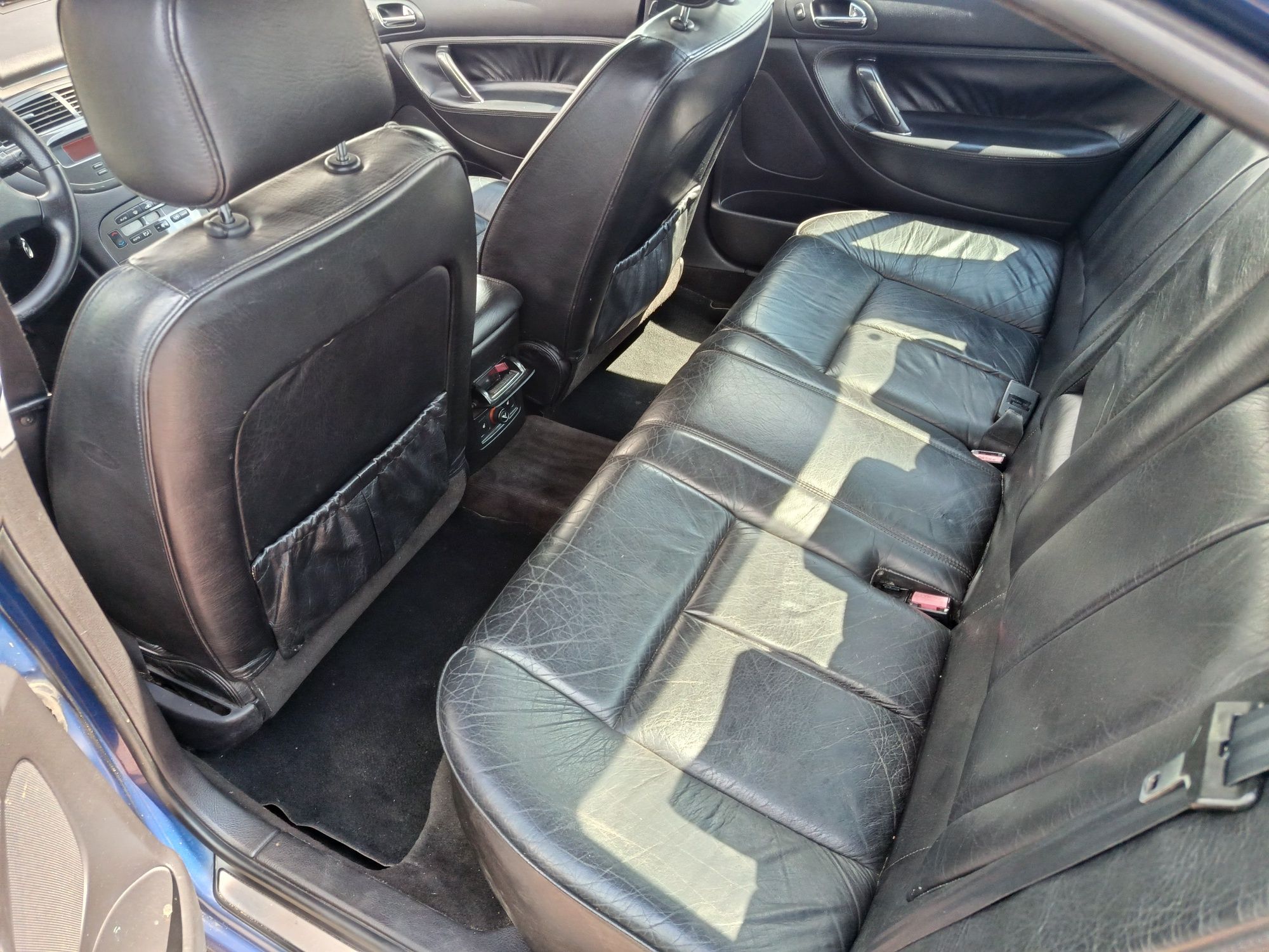 Peugeot 607 ' 2002 rok ' Benzyna ' Skóry '