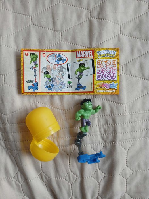 figurka Hulk Kinder Niespodzianka