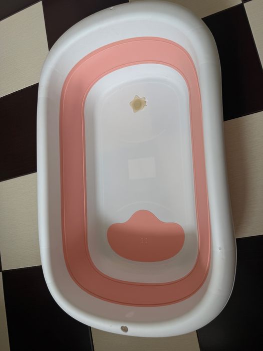 Ванночка для немовлят