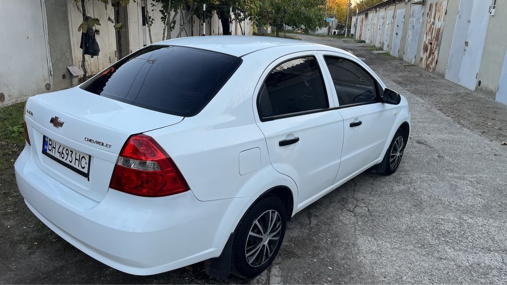 Продам шевролет авео 2007 год! Газ/бензин