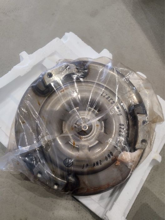 Гидротрансформатор акпп на Audi Q7