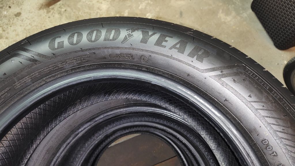 Nowe Opony letnie Goodyear Efficientgrip 215/60/r17