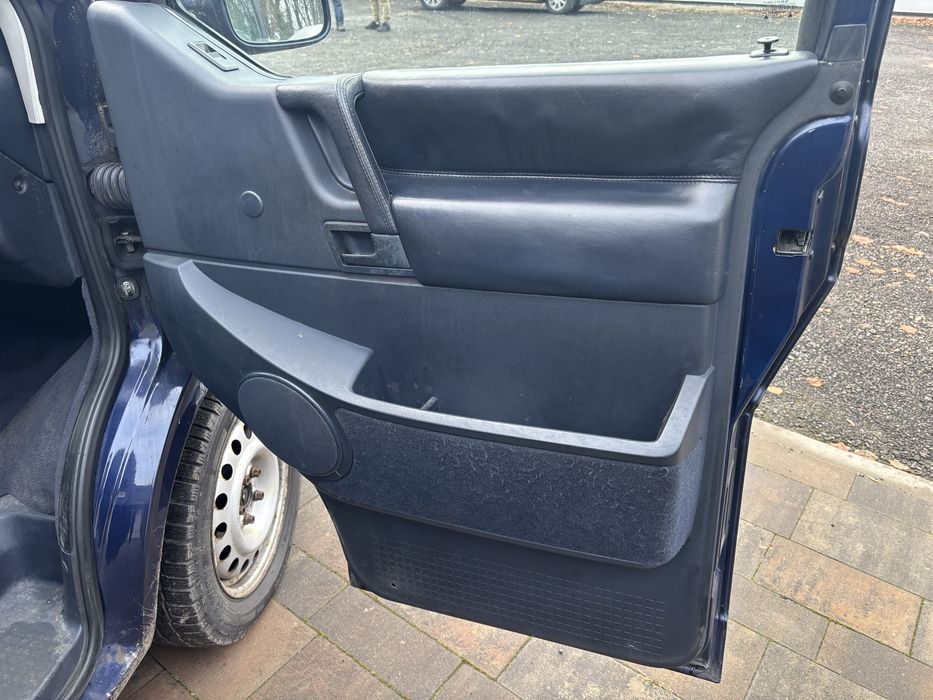 VW T4 2,5 tdi 150km Caravelle Multivan klima Skóra Webasto