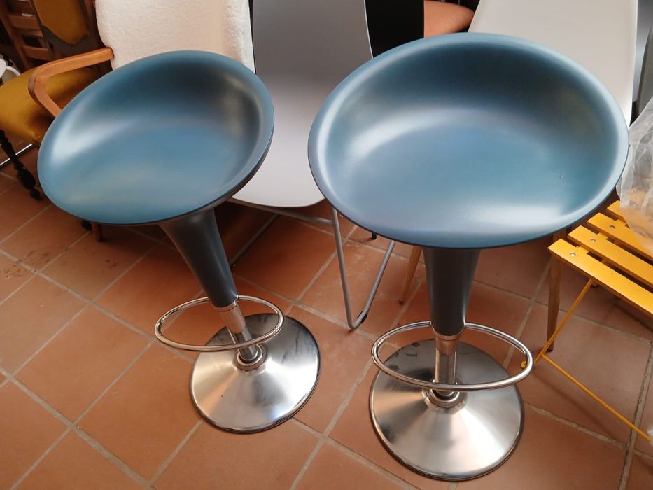 Cadeiras modernas varias