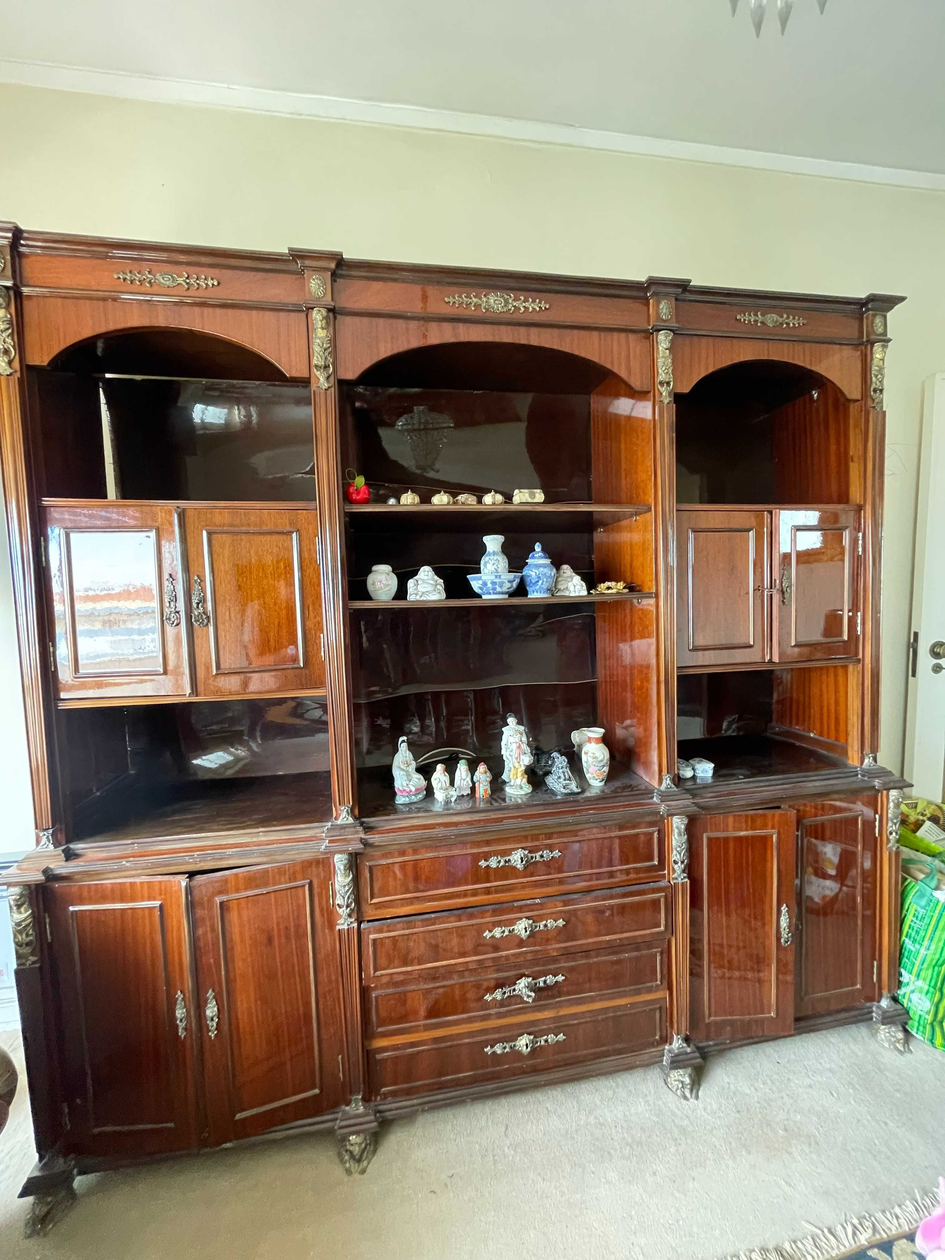 Mobilia de Casa de Jantar