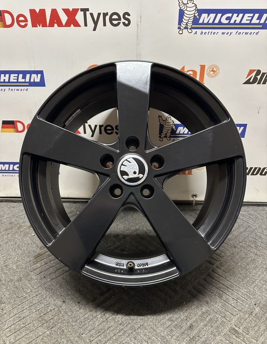 Оригінальні диски Dezent R 17! 5*112!