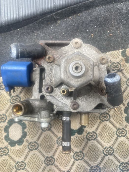 Продам редуктор tomasetto AT13 (375л.с.)