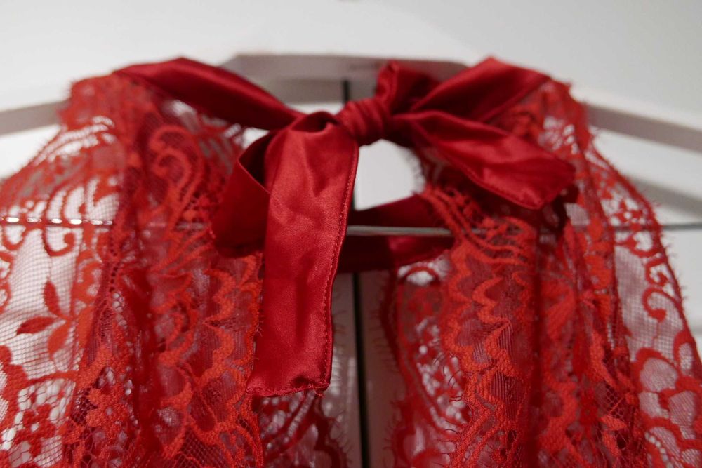 Intimissimi koronkowe body M