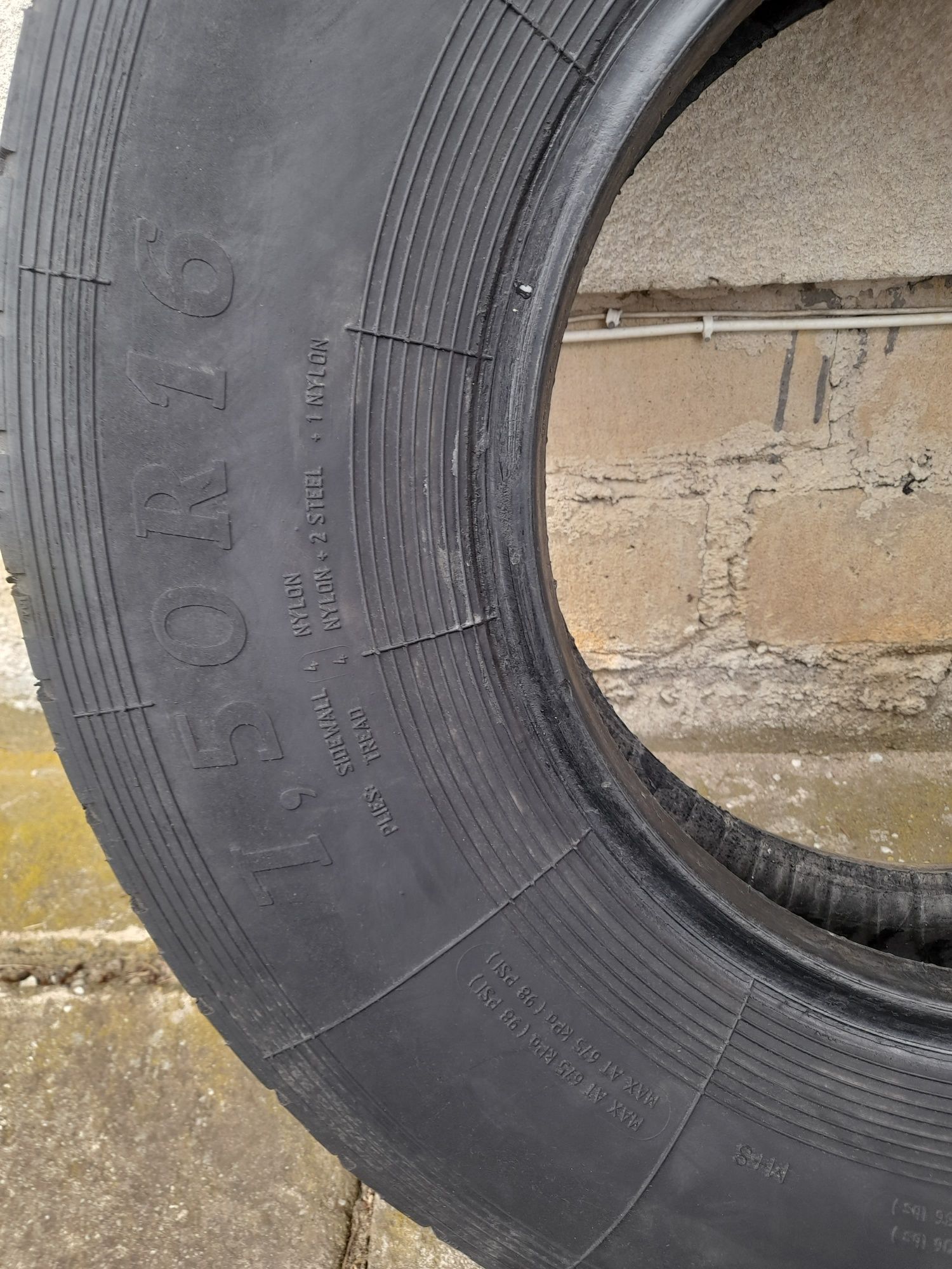 Opony 7.50 r 16 Rosava opona honker
