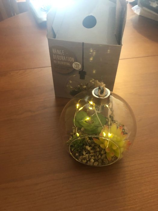 Decoração de pendurar com luzes Led