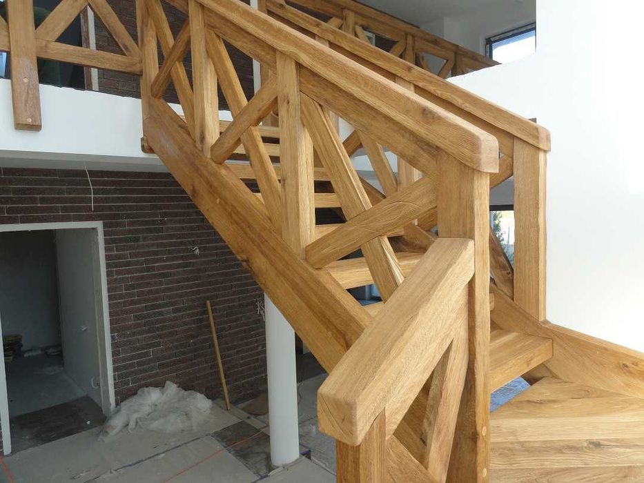Schody drewniane Śląskie Małopolskie Producent pomiar Wycena Montaż