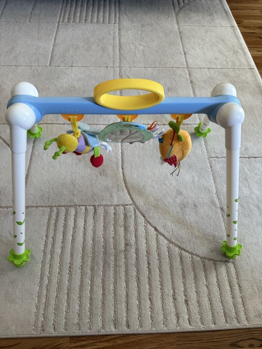 Pałąk stojak przyrząd gimnastyczny Taf Toys