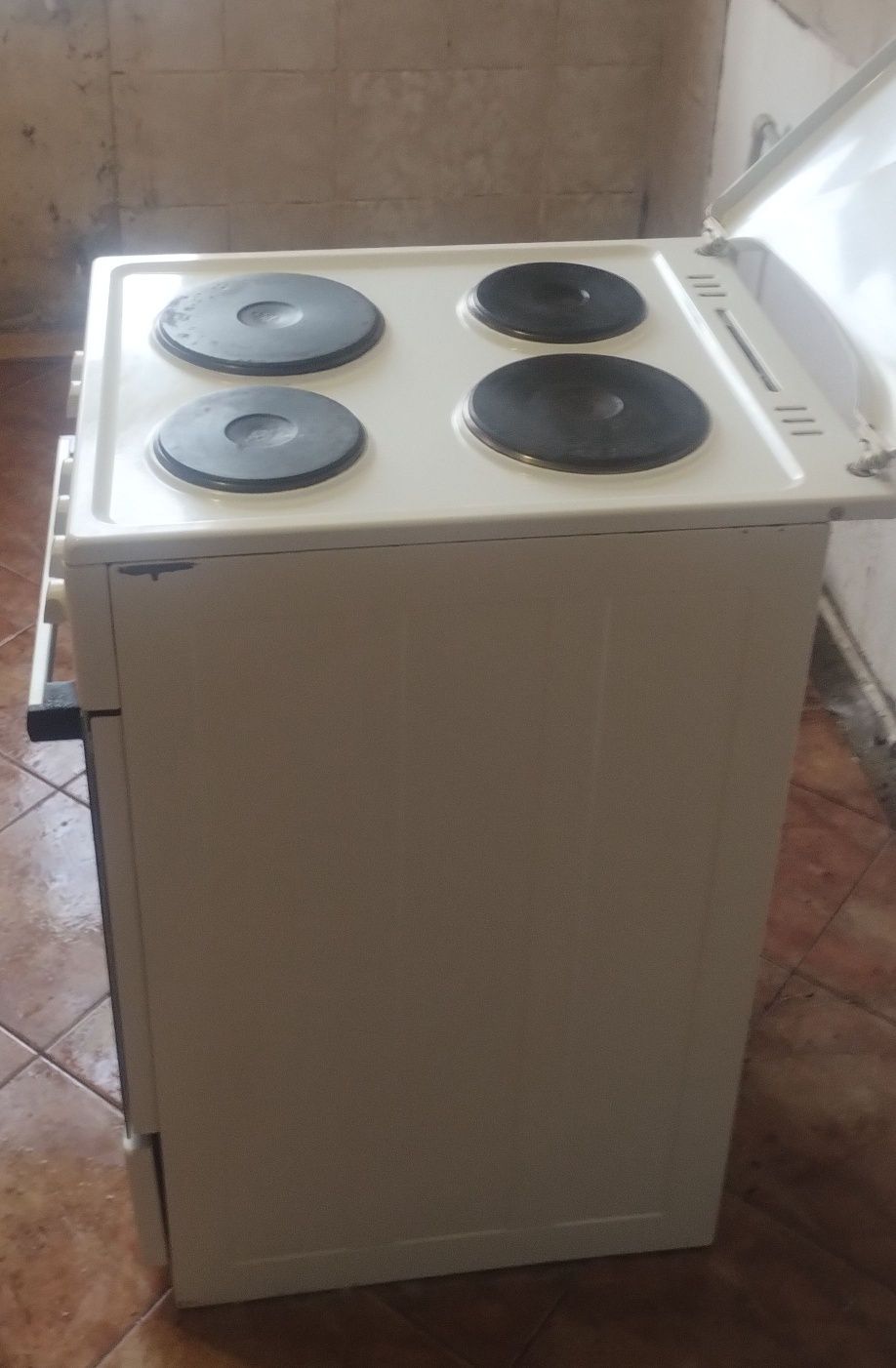 Електро плита Gorenje