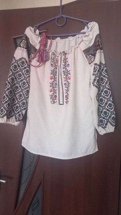 Вишита сорочка, жіноча