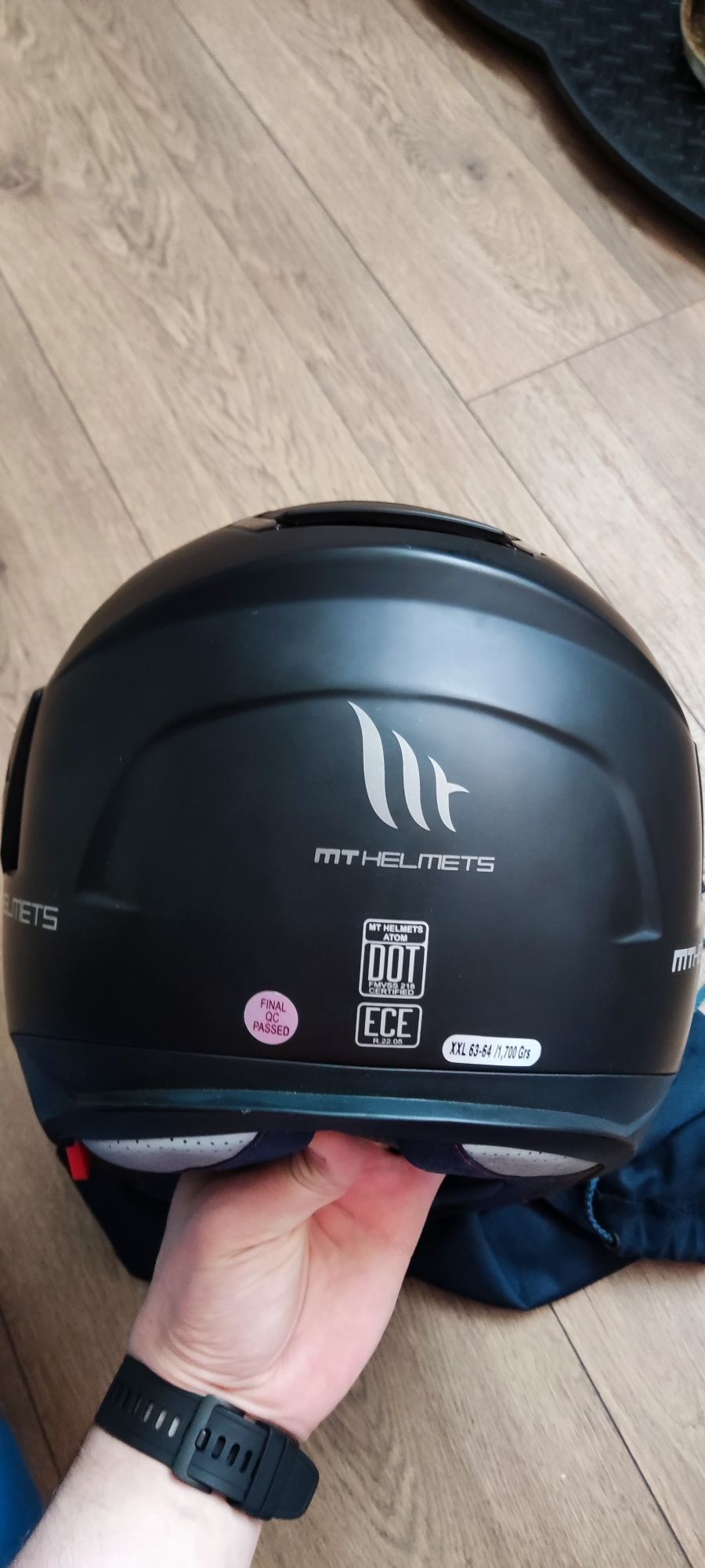 Мото шлем MT Helmets