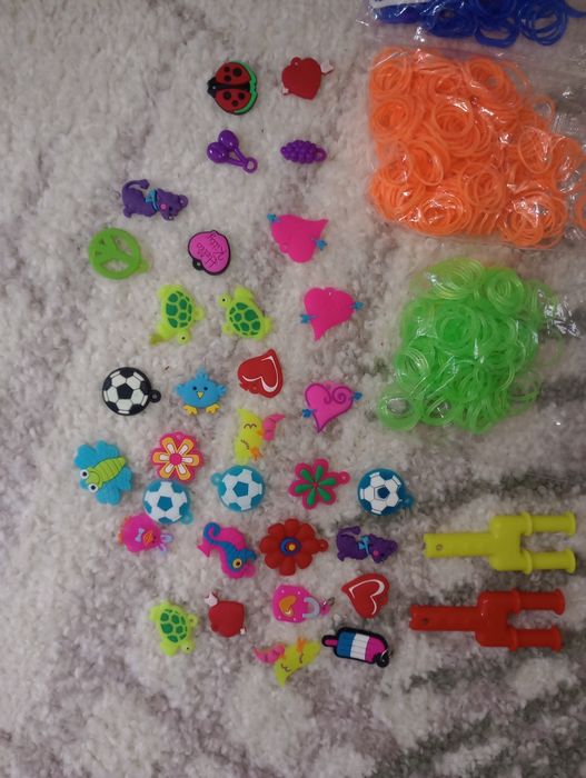Gumki loom bands 34 opakowania + akcesoria do bransoletek