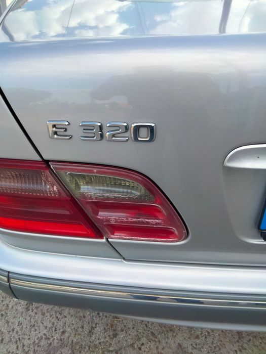 Mercedes Benz E320cdi 6 cilindros em linha o melhor motor da Mercedes!
