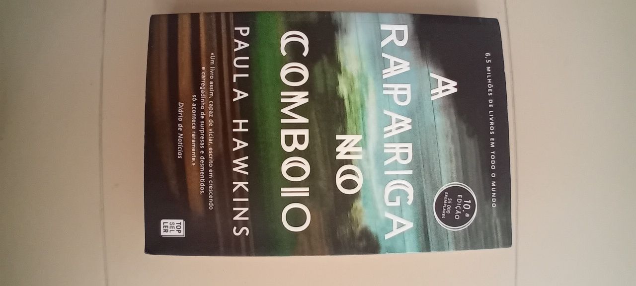 A rapariga no comboio, com portes CTT