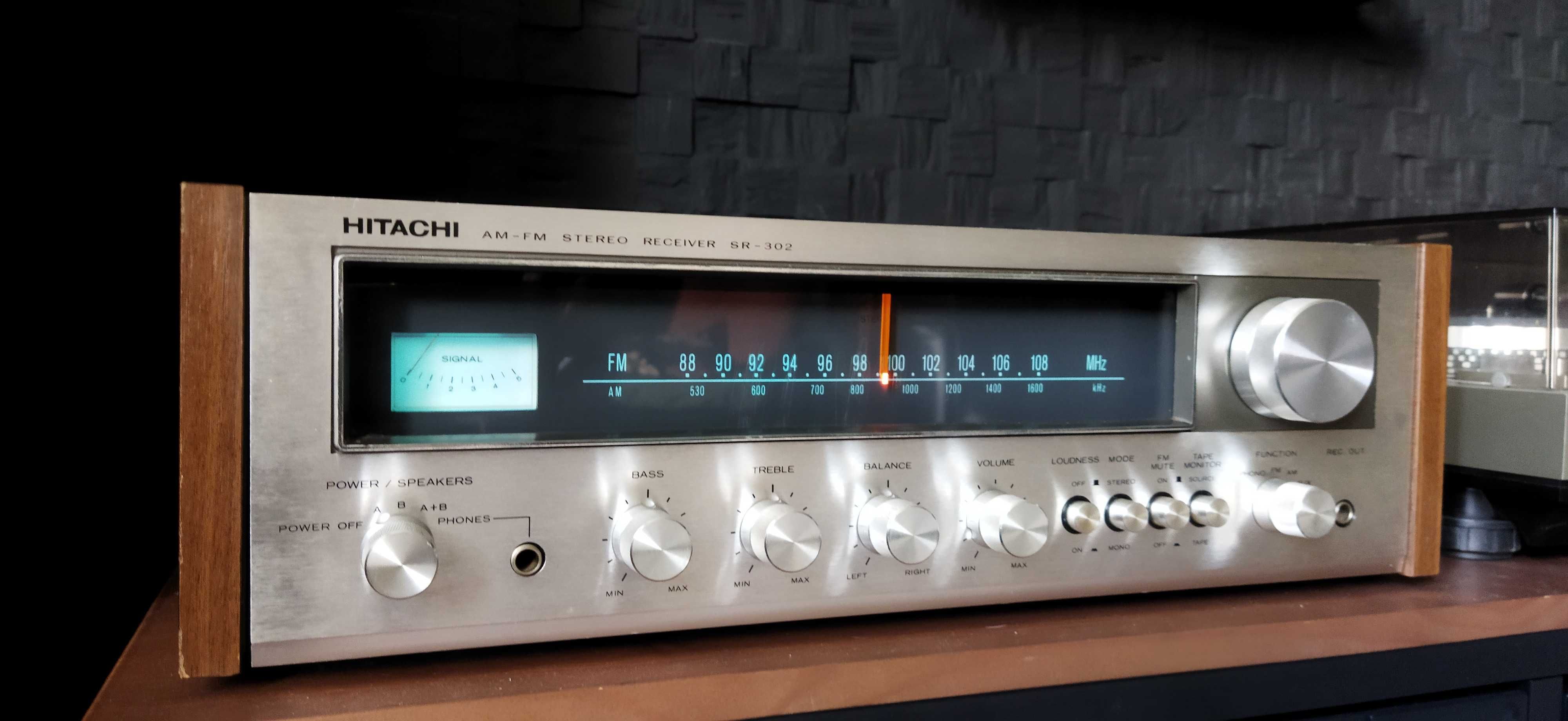 Amplituner Hitachi SR-302 vintage