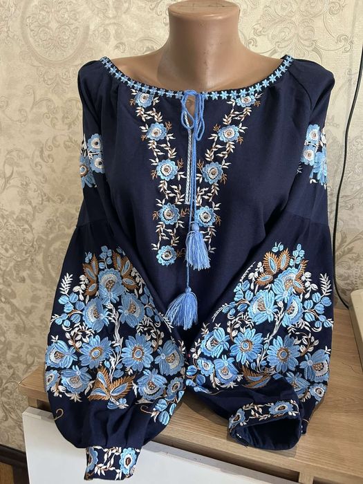 Вишиванки жіночі