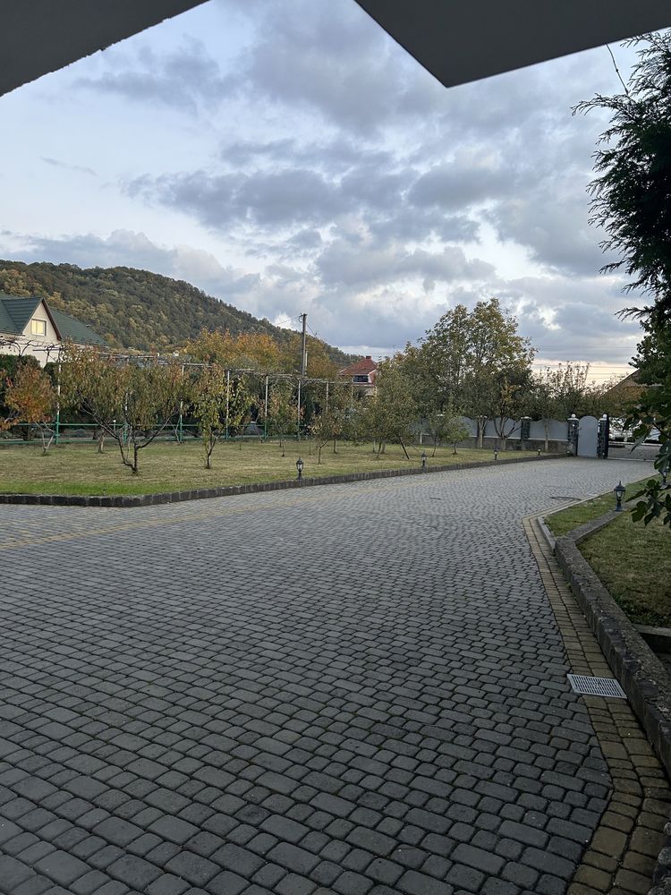 Будинок в м. Виноградів Закарпатська область