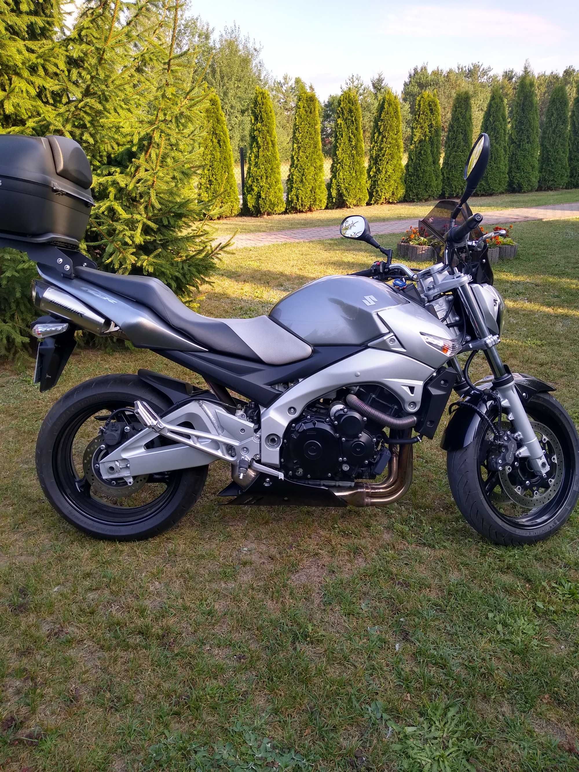 Suzuki GSR 600 rocznik 2006