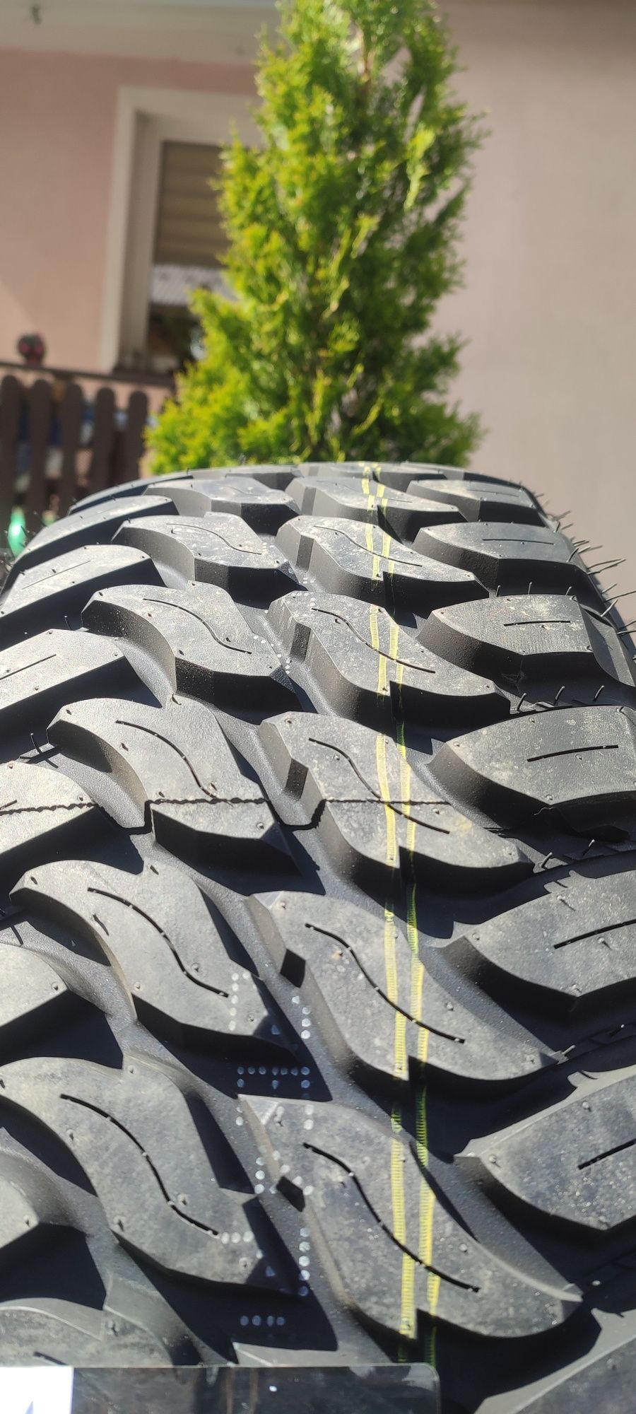 265/70R17 Luxan Inspirer M/T+ 4x4 4szt Terenowe białe napisy Nowe!!!