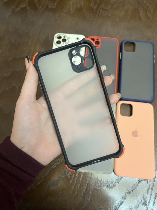 Продам чехли на iPhone 11 pro max