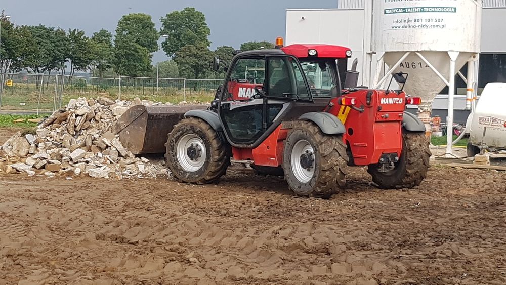 Wynajem Ładowarki  teleskopowej od 7-17 metrów
