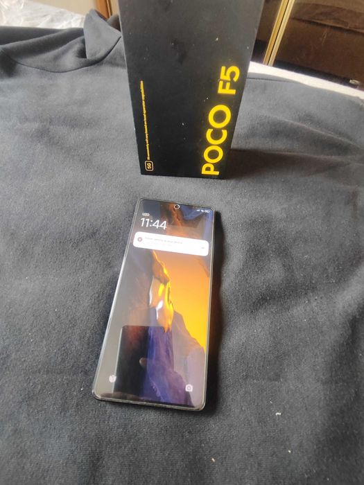 Telefone Xiaomi Poco F5