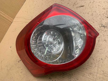 lampa lewy tył lewa tylna vw volkswagen passat b6 kombi