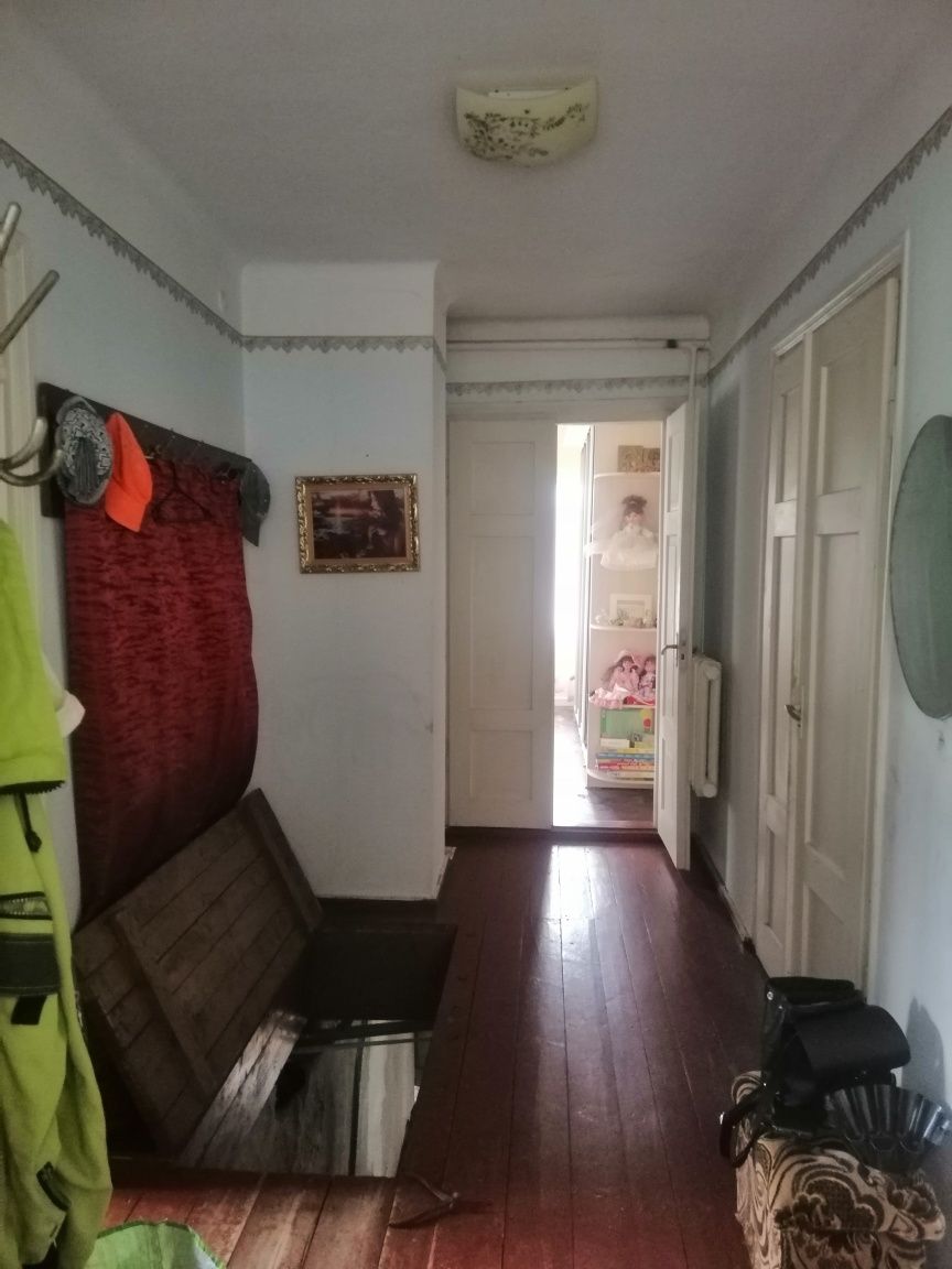 Продам будинок у м. Кременець