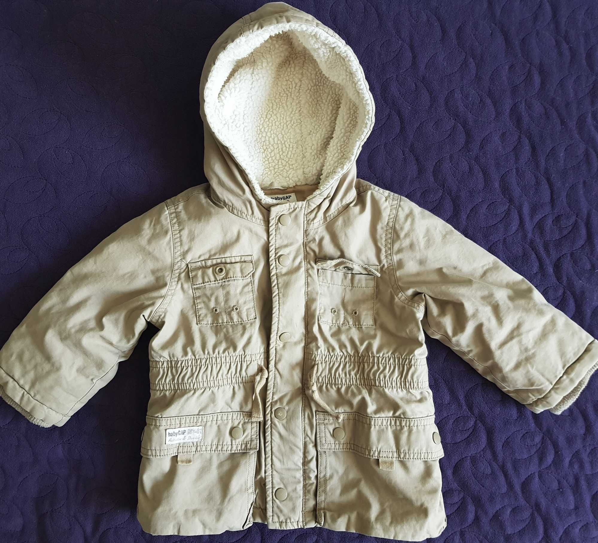 Kurtka zimowa parka chłopięca Gap, rozm.18-24 m-ce. Czapka gratis.