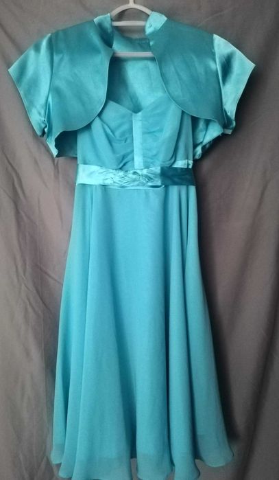 Sukienka na ramiączkach z bolerkiem rozmiar 42