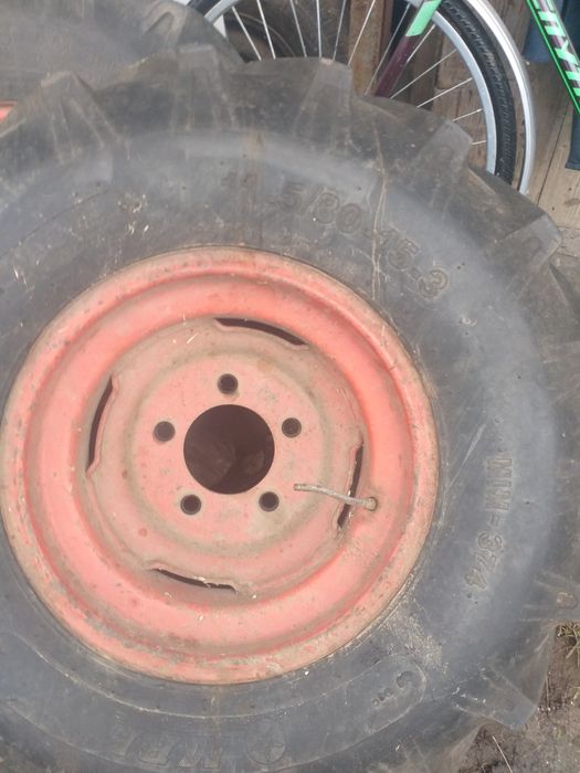 Продам заднє колесо клаас домінатор 38 або 48