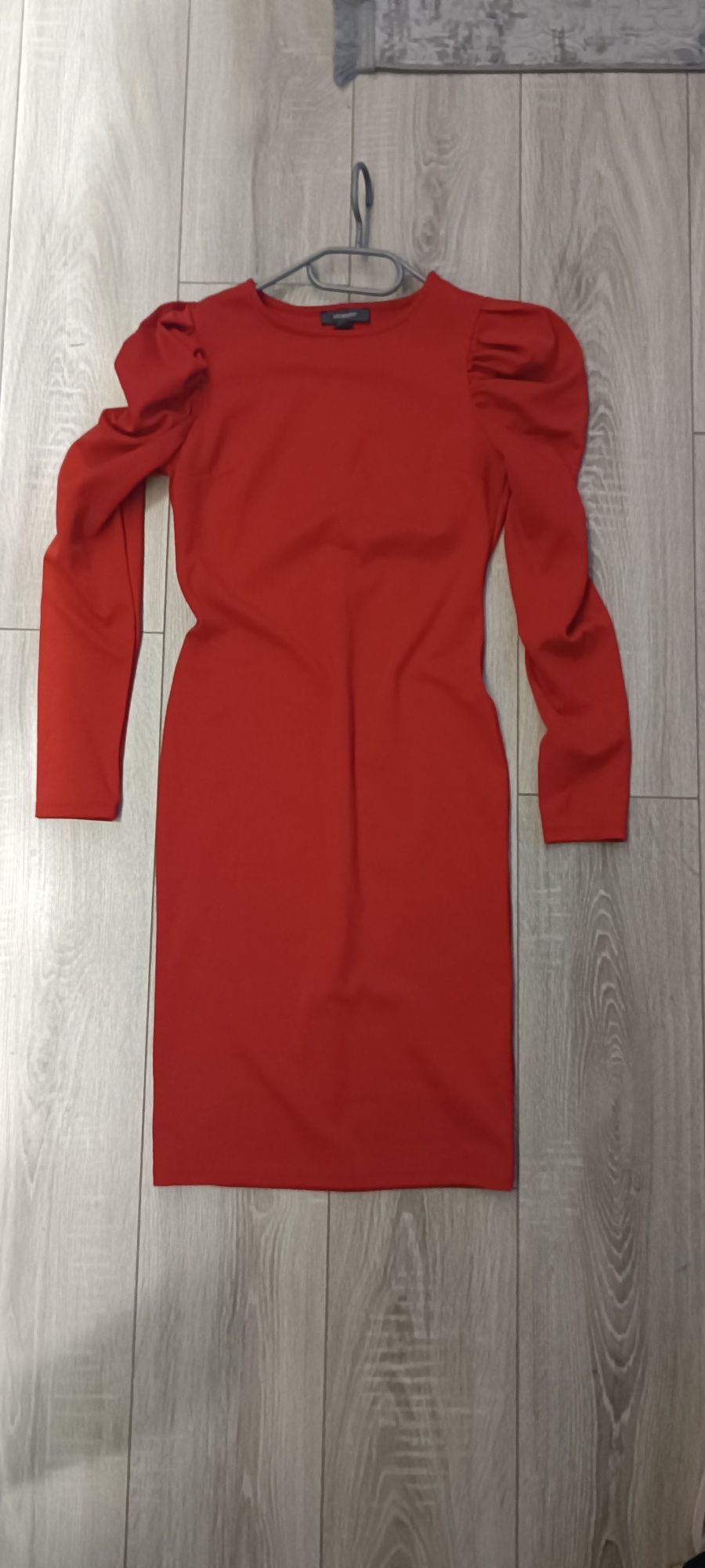 Sukienka czerwona Primark  38
