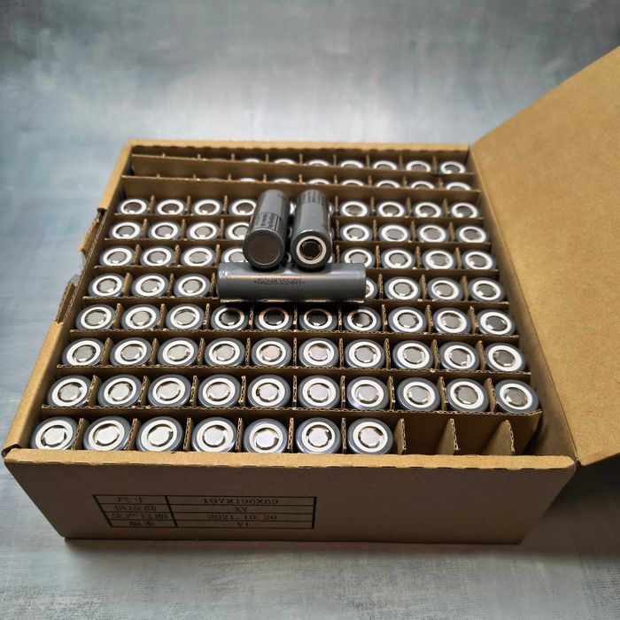 Купить аккумулятор 18650 LG INR18650-M29 2850mAh 10A для электротрансп