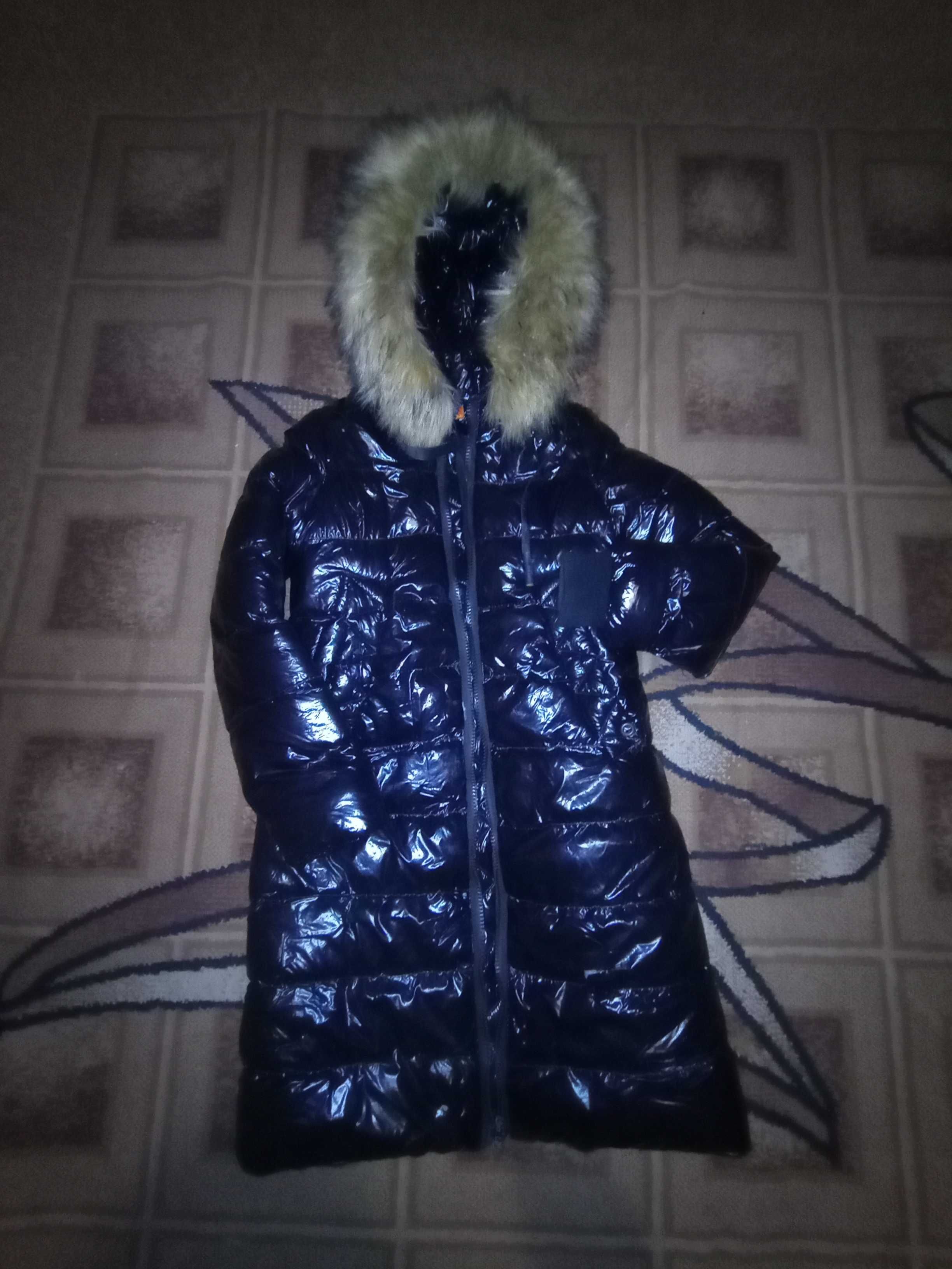 Зимове пальто для дівчаток