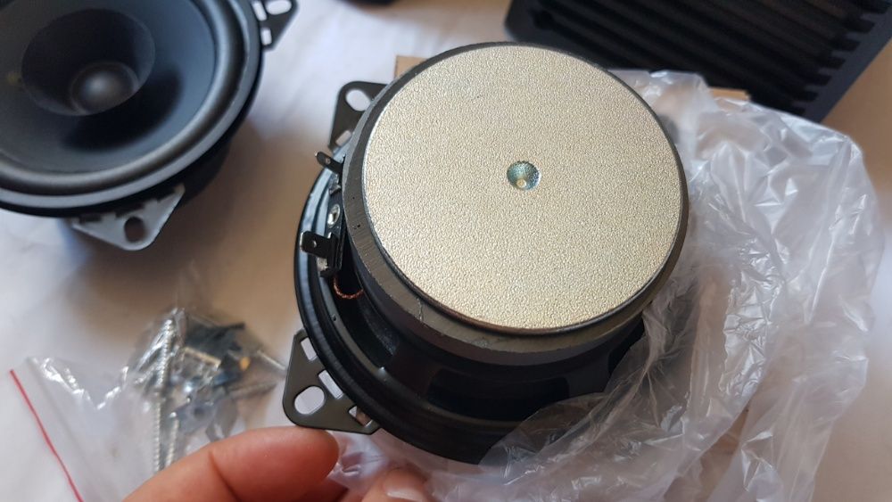 PANDA Fiat colunas caixas altifalantes suportes novo