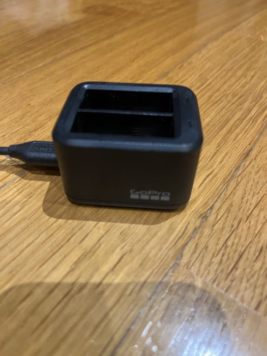 Carregador baterias GoPro