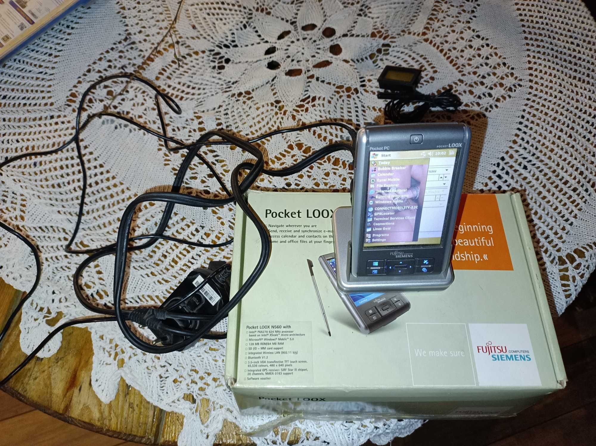 palmtop Fujitsu Siemens pocket  loox n560