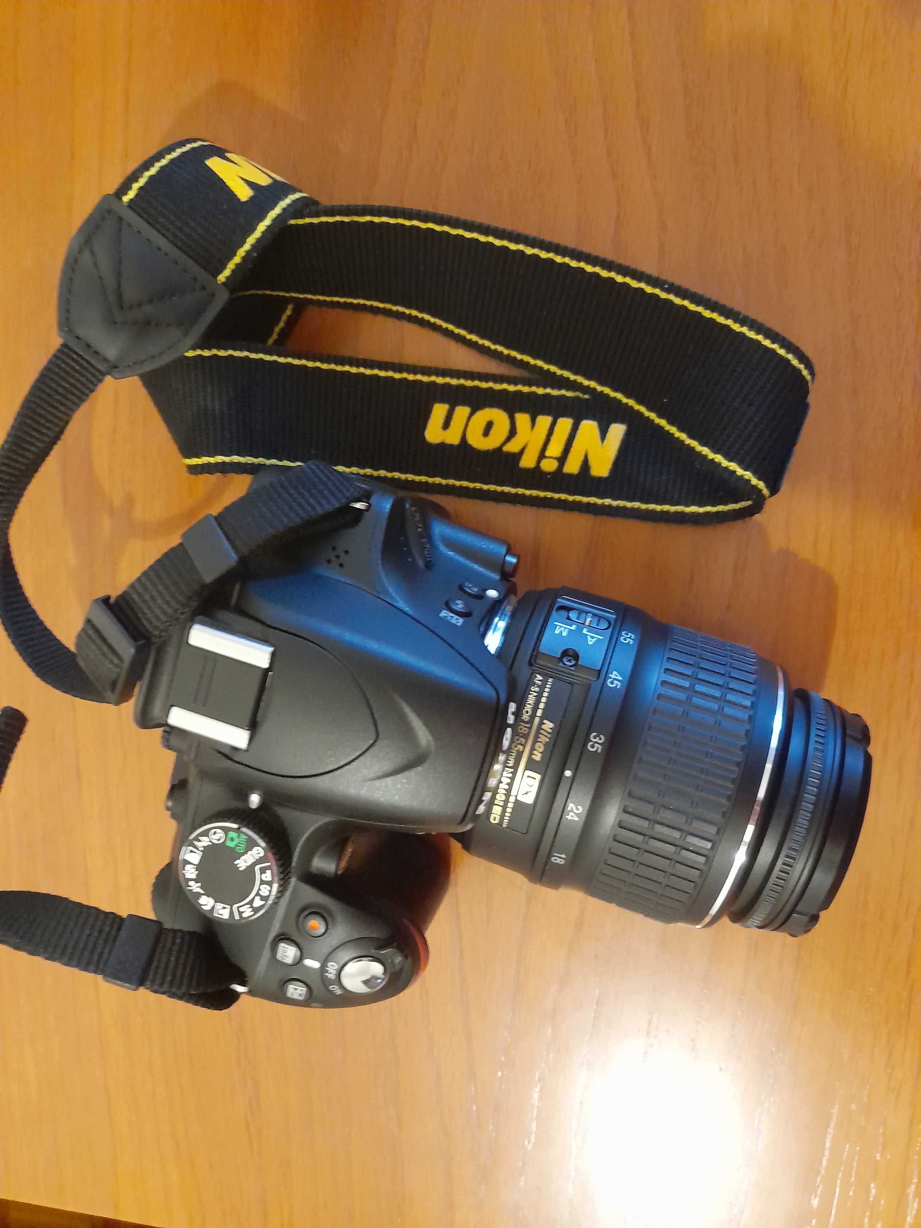 Máquina Fotográfica Nikon D3200