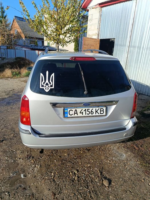 Форд фокус 1  покоління