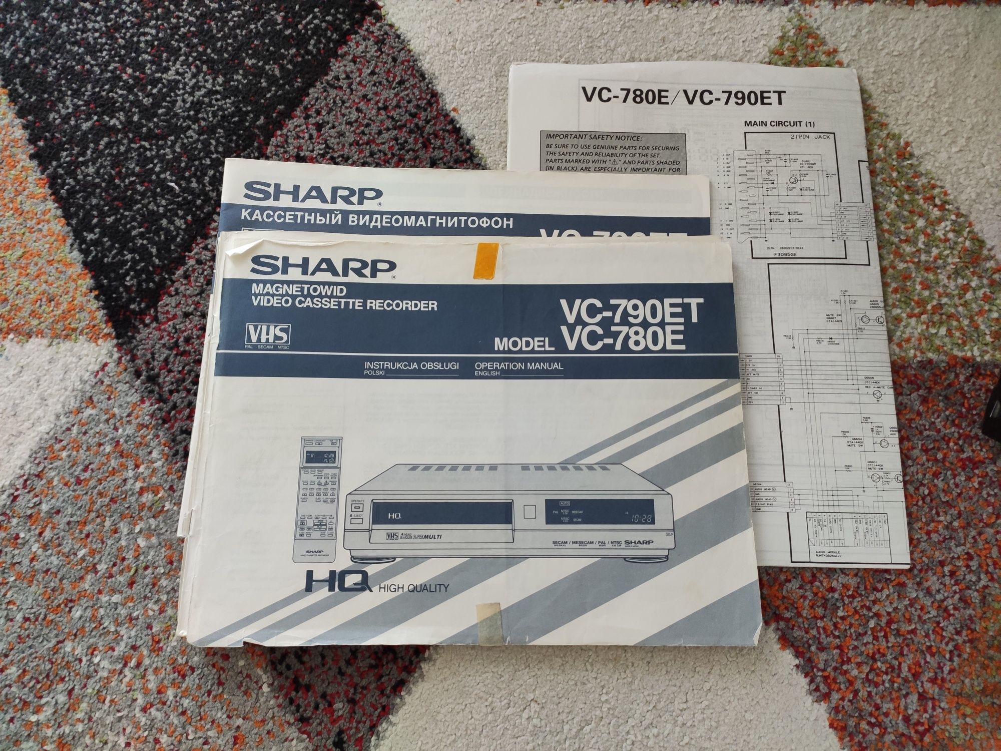 Magnetowid Sharp VC-790ET + pilot